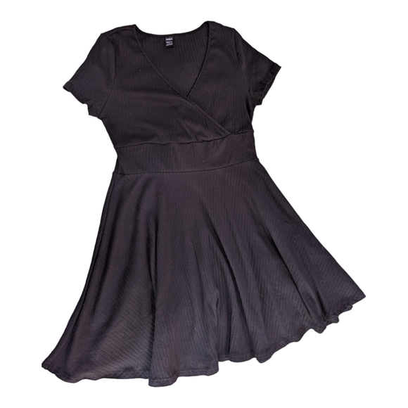 Surplice neck black ribbed skater dress L - Picture 2 of 4